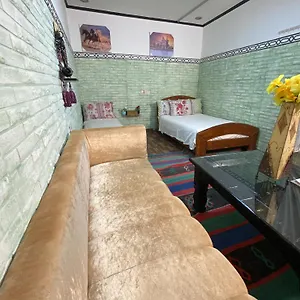 زيارة الفندق